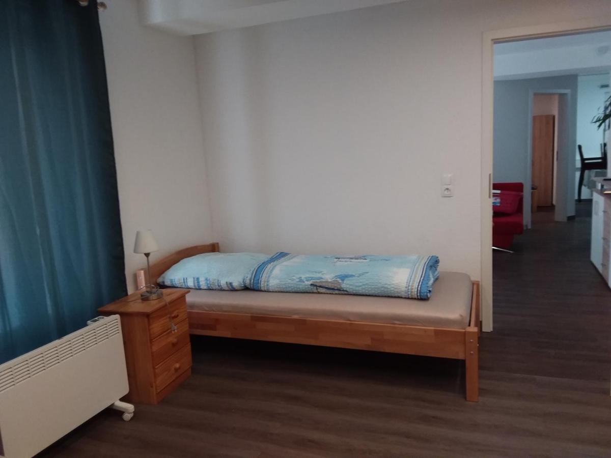 Nguyen Le 3 Schlafzimmer, 7 Bette,Dusche, 2 Wc , Kueche Ab 2 Uebernachtungen Neukirch  Kültér fotó