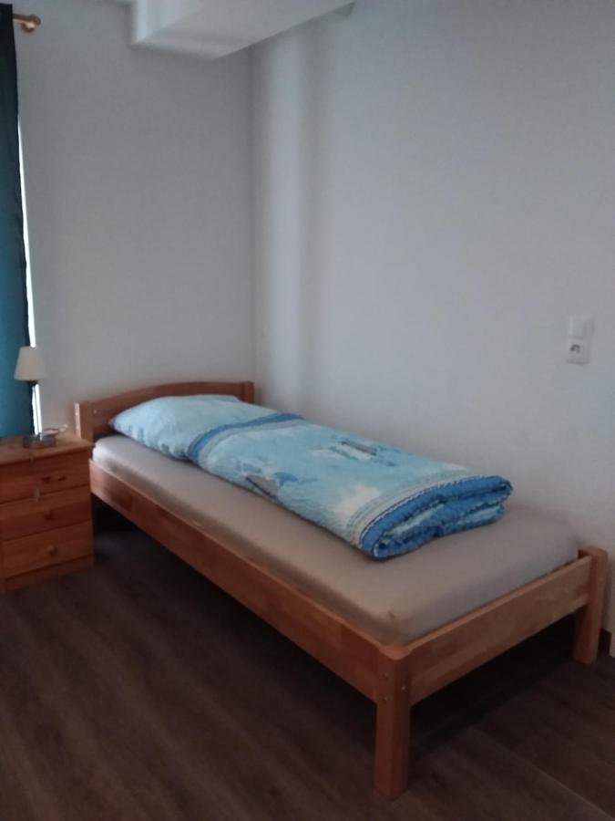 Nguyen Le 3 Schlafzimmer, 7 Bette,Dusche, 2 Wc , Kueche Ab 2 Uebernachtungen Neukirch  Kültér fotó