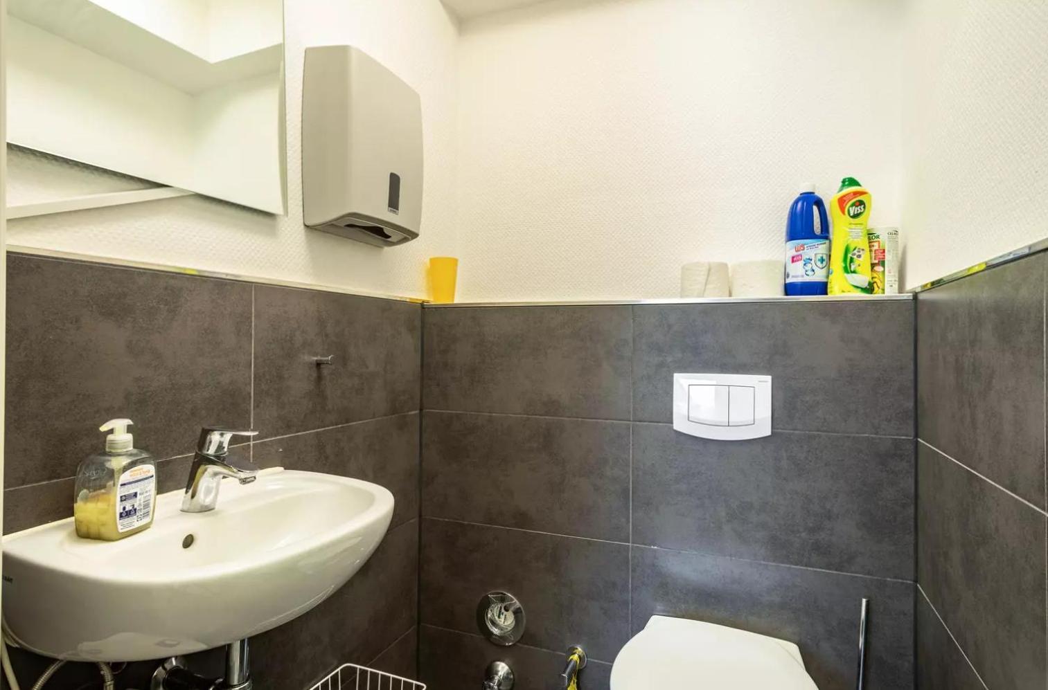 Nguyen Le 3 Schlafzimmer, 7 Bette,Dusche, 2 Wc , Kueche Ab 2 Uebernachtungen Neukirch  Kültér fotó